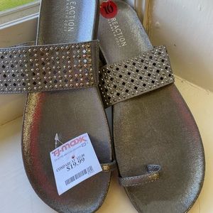 Size 10 Kenneth Cole flat pewter sandal with studs and rhinestones.